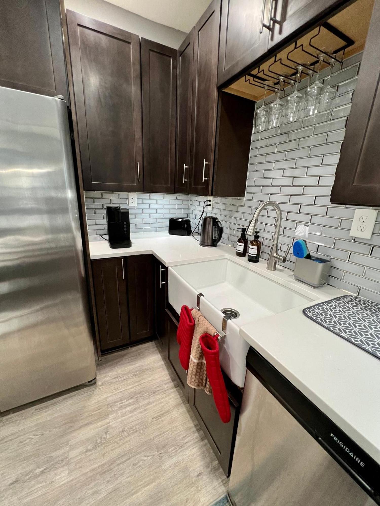Charming 2Br 2Ba 10 Min Dt Airport By Lsp Homes Atlanta Exterior photo