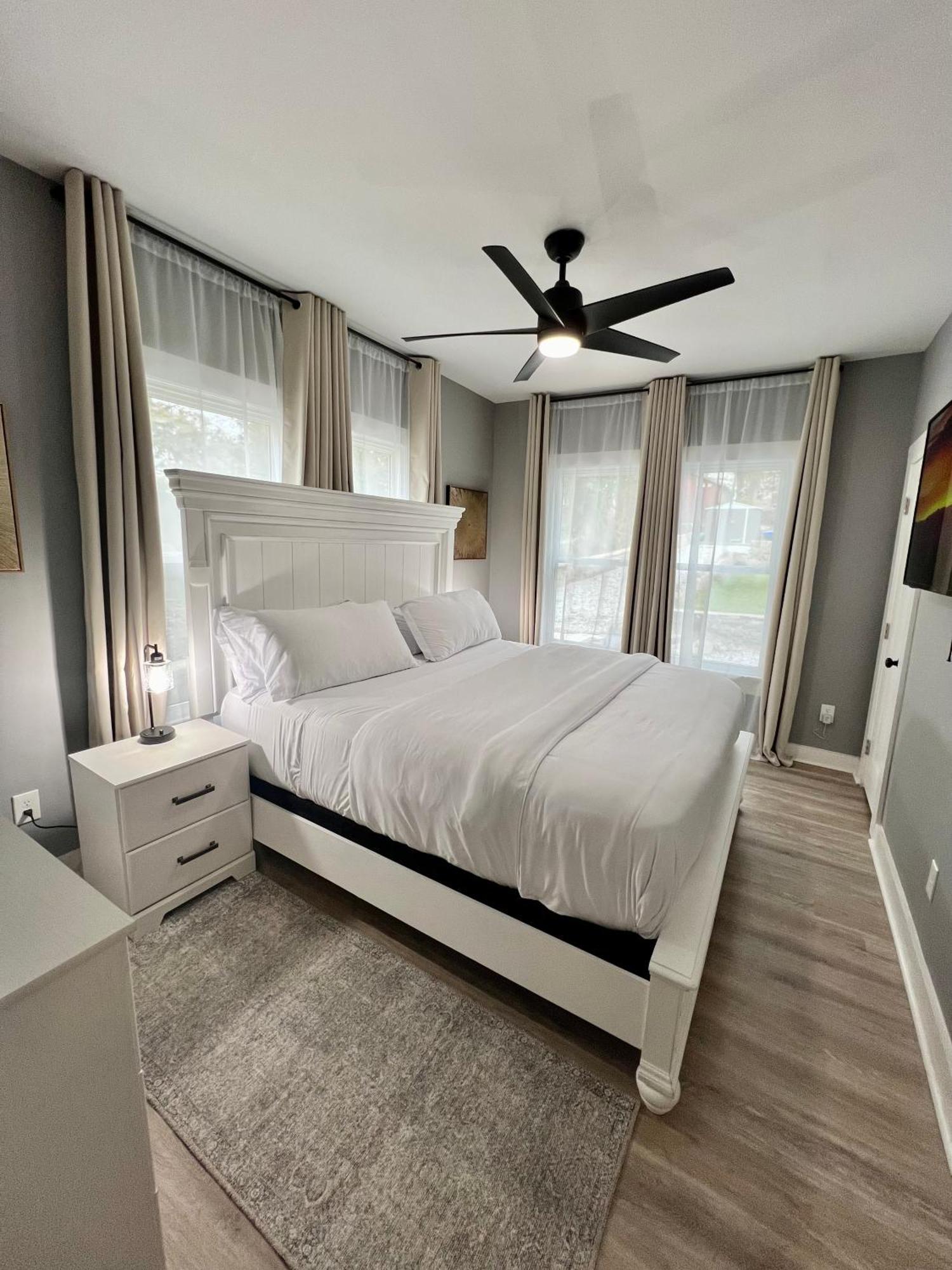 Charming 2Br 2Ba 10 Min Dt Airport By Lsp Homes Atlanta Exterior photo