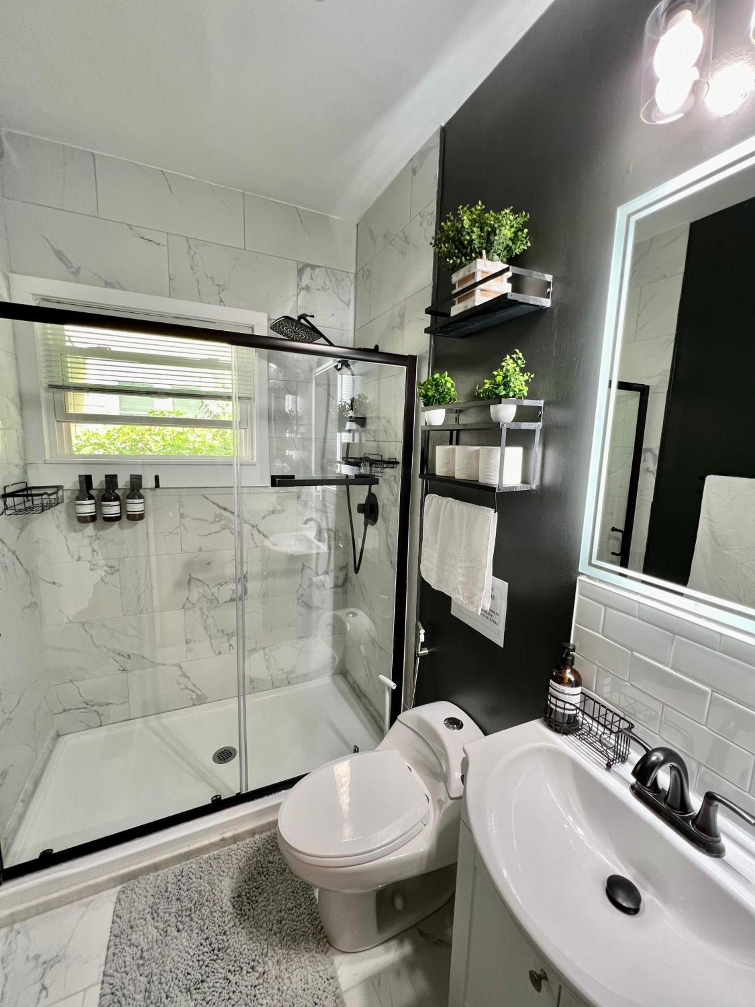 Charming 2Br 2Ba 10 Min Dt Airport By Lsp Homes Atlanta Exterior photo