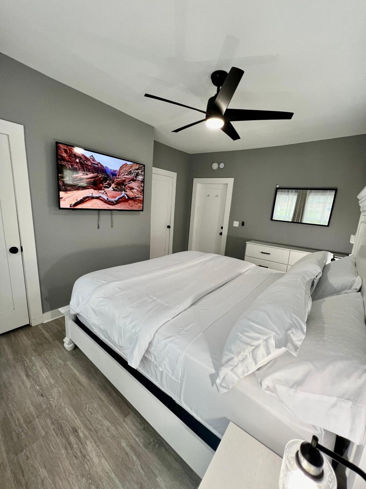 Charming 2Br 2Ba 10 Min Dt Airport By Lsp Homes Atlanta Exterior photo